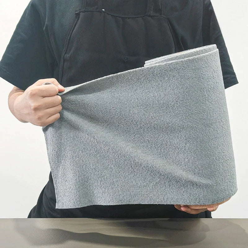 Tear-Away Cleaning Cloth Roll – Reusable Absorbent Wipes